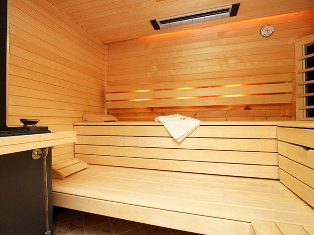 Sauna mit Farblicht im Appartment Steiner Leogang 